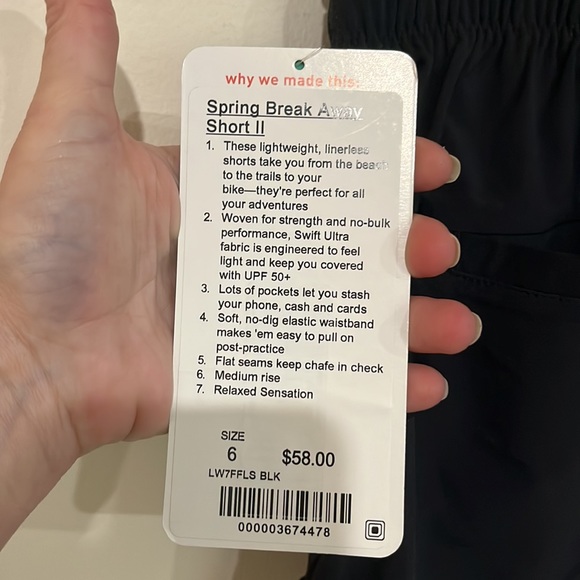 Lululemon black Spring Break Away Short II sz 6 NWT 2.5” inseam - Picture 3 of 6